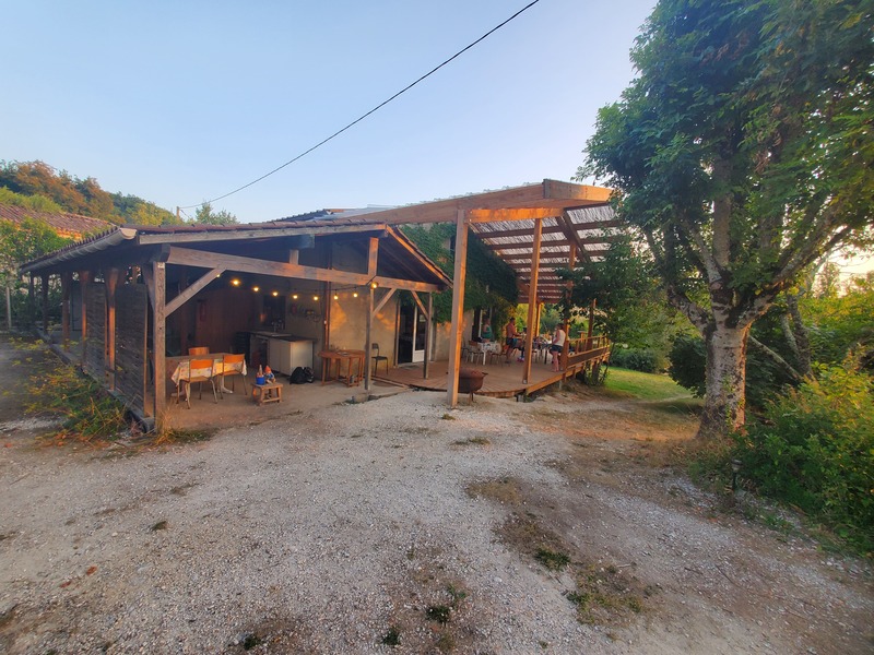 Gite Insolite Lot-et-Garonne 47 salle 100m² + formules hébergement 8/15/22/30/37 p