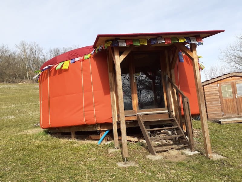 Gite Insolite Haute-Loire 43 La Garnasette, écologique et végétarien ou vegan 