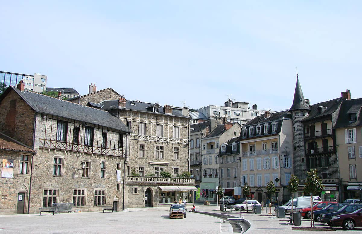 Gite Insolite Corrèze 19